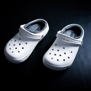 Gently used lined white original crocs clogs size 7
